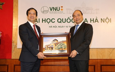 Thủ tướng Nguyễn Xuân Phúc: ĐHQGHN cần tiên phong trong xây dựng quốc gia khởi nghiệp